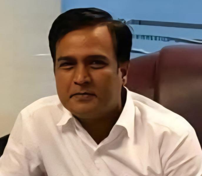 Shri Nalineesh Thokne